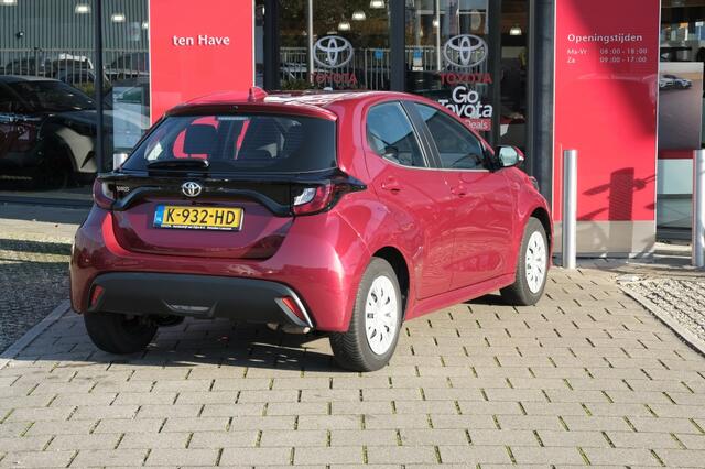 Toyota YARIS 1.5 VVT-i Active Benzine Handgeschakeld | Apple CarPlay & Androi