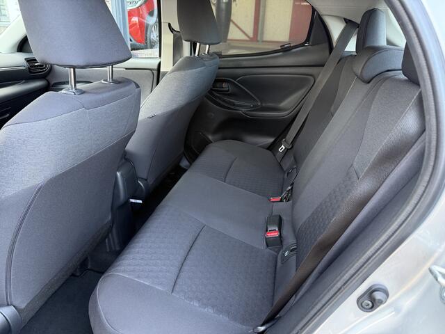 Toyota YARIS 1.5 Hybrid Dynamic