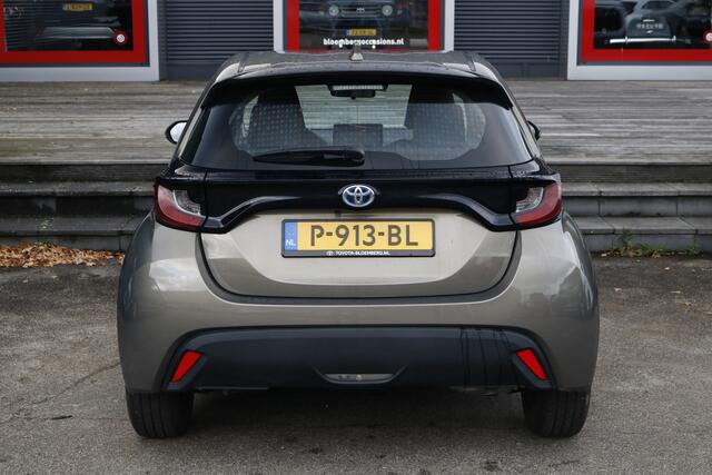 Toyota YARIS 1.5 Hybrid Active