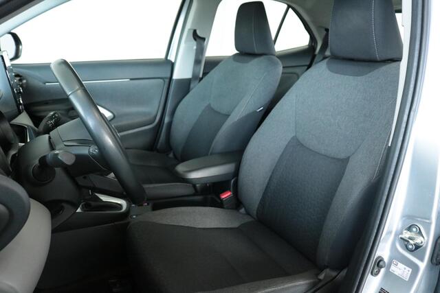 Toyota YARIS Cross 1.5 Hybrid Active, Parkeersensoren, Trekhaak