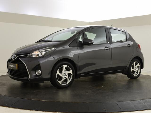 Toyota YARIS 1.5 Hybrid Aspiration | Trekhaak | Stoelverwarming | LM Velgen