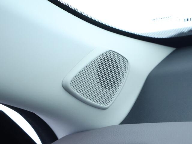 Toyota YARIS Cross 1.5 Hybrid Executive AWD Navigatie | Licht Metalen velgen | AWD | Electrische achterklep