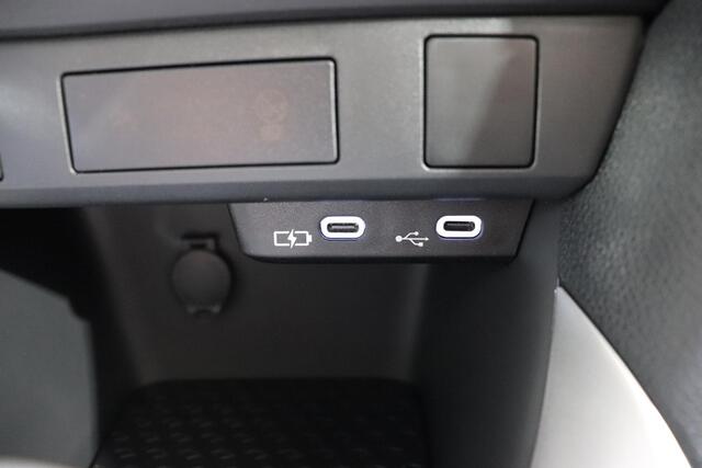 Toyota YARIS 1.5 Hybrid 115 Comfort, Apple Carplay/Android Auto, Cruise & Climate control, Inruilpremie ¤1000,- !