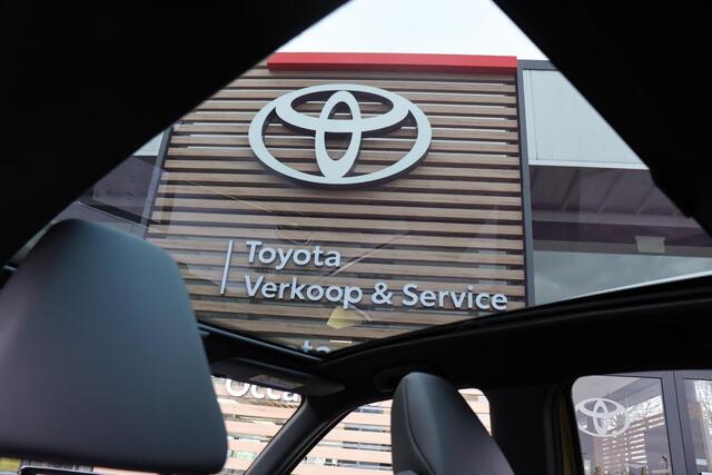 Toyota YARIS Cross 1.5 Hybrid Launch Edition , Trekhaak, Panodak, 1e eigenaar