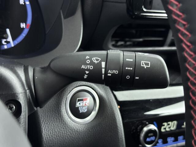 Toyota YARIS Cross 1.5 Hybrid GR Sport NL-Auto | Bi-Tone! | Dealeronderhouden | 1E Eig | APK 04-2027 |