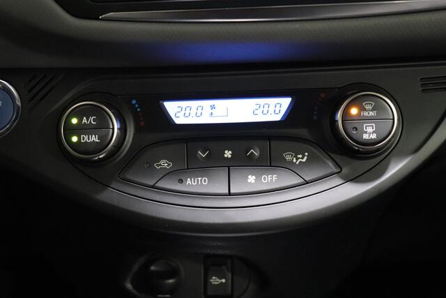 Toyota YARIS 1.5 Hybrid Trend, Lm velgen, NAVI, Cruise & Climate control, Camera!