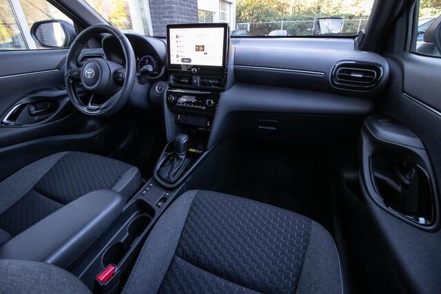 Toyota YARIS Cross 1.5 Hybrid 115 Dynamic - verwarmd stuurwiel, stoelen