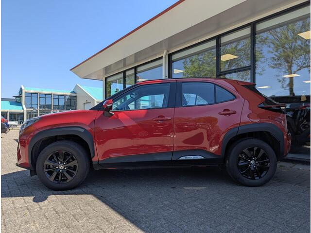 Toyota YARIS Cross 1.5 Hybrid Dynamic Limited | HUD | Elek. achterklep | Stoel- stuurverwarming | DAB | Camera