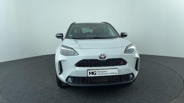 Toyota YARIS Cross 1.5 Hybrid 130 GR Sport | Rijklaar | GR-Plus Pack | JBL | HUD