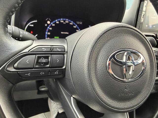 Toyota YARIS Cross 1.5 Hybrid 115 Dynamic sidesteps l Camera l Navigatie