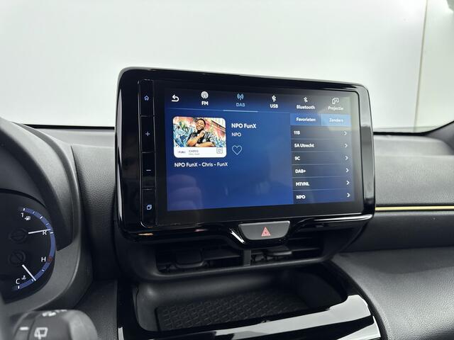 Toyota YARIS Cross 1.5 Hybrid Adventure Inkoop MU, onderweg wacht op kenteken 15-11