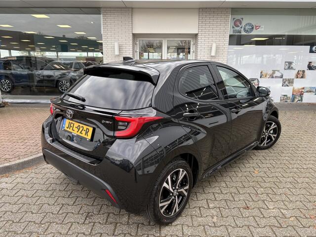 Toyota YARIS 1.5 Hybrid 115 Dynamic | Comfort Pack | Carplay/android auto |