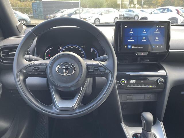 Toyota YARIS Cross 1.5 Hybrid Dynamic **NAVIGATIE/ PARKEERCAMERA/ ADAPTIVE CRUISE CONTROL/ KEYLESS ENTRY/ 36 MAANDEN GARANTIE**