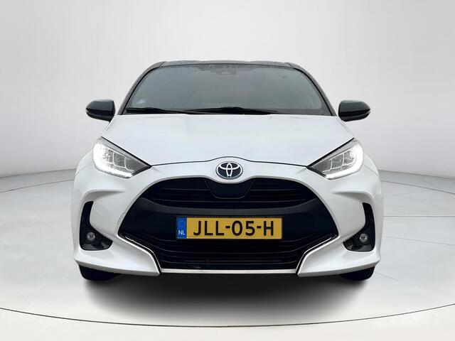 Toyota YARIS 1.5 Hybrid Executive | Navigatie | Dode hoek waarschuwing | Head up display | 17 inch LM-velgen |