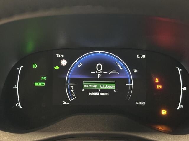 Toyota YARIS Cross 1.5 Hybrid 115 Dynamic NIEUW! Direct leverbaar! ¤ 1000,- inruilpremie Comfortpack, Parkeersensoren Voor+Achter, Stoel/stuurverwarming