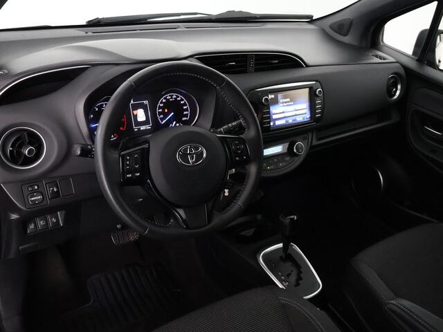 Toyota YARIS 1.5 VVT-i Executive Automaat | Navigatie | 1e eigenaar | Dealer onderhouden | Half Leder |
