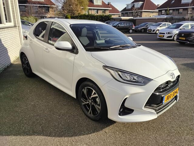 Toyota YARIS 1.5 Hybrid 115 Dynamic