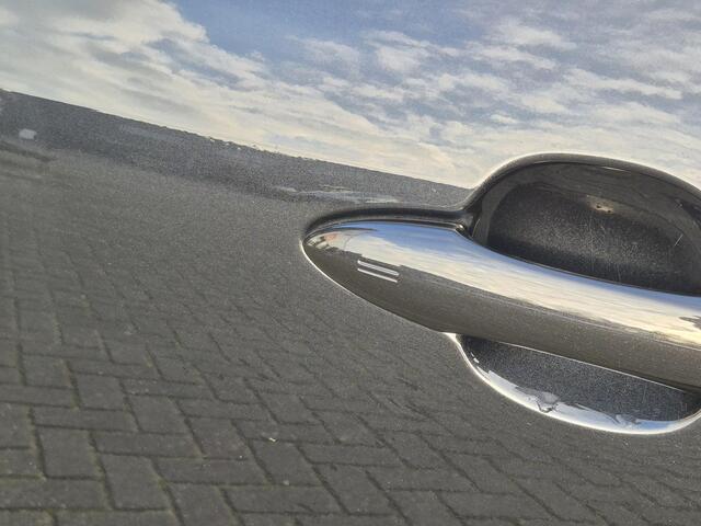 Toyota YARIS Cross 1.5 Hybrid Explore | PDC V+A | Stoelverwarming | Full-LED | Keyless | Carplay draadloos |