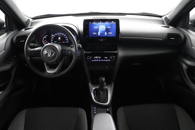 Toyota YARIS Cross 1.5 Hybrid Dynamic | Trekhaak | Parkeer sensoren | Navigatie |