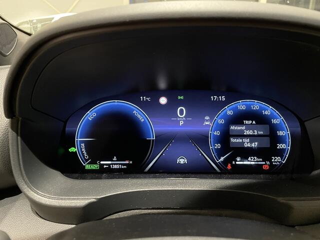 Toyota YARIS 1.5 Hybrid 130 Executive | Demo | Apple Carplay | Android Auto | Fabrieksnavigatie | 17 inch LM-velgen |
