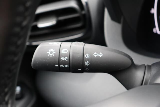 Toyota YARIS Cross 1.5 Hybrid 115 Dynamic Limited, Apple Carplay, Android Auto, Stoel, Stuurverwarming, Parkeersensoren, Parkeercamera, Keyless Entry.