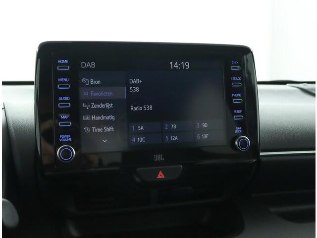 Toyota YARIS 1.5 Hybrid Launch Edition | HUD | JBL | ACC |