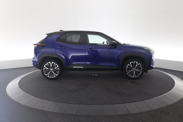 Toyota YARIS Cross 1.5 Hybrid Executive | Navi | Head-up