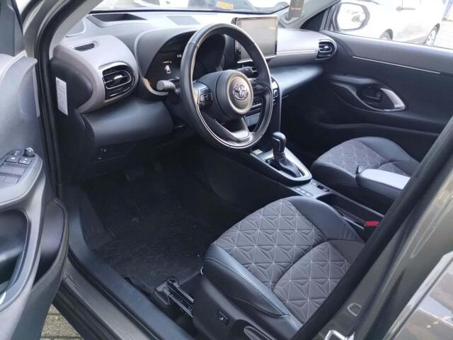 Toyota YARIS Cross 1.5 Hybrid Executive | Navigatie | Stoelverwarming | Adaptive cruise control