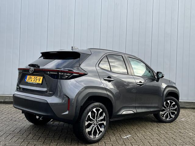 Toyota YARIS Cross 1.5 Hybrid 115 First Edition Nieuw Model Stoel stuurverwarming PDC Apple Carplay Android auto