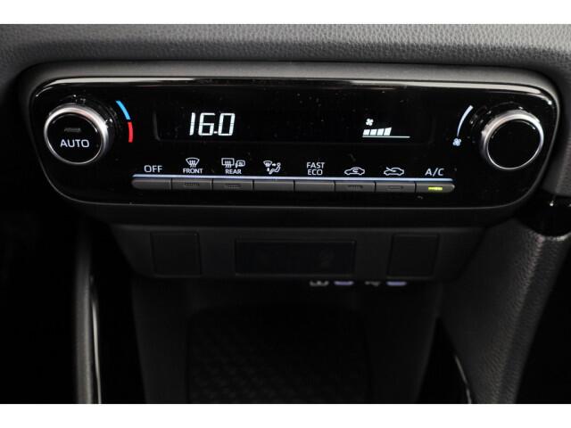 Toyota YARIS 1.5 Hybrid 115 Dynamic | Voorraad snel rijden |