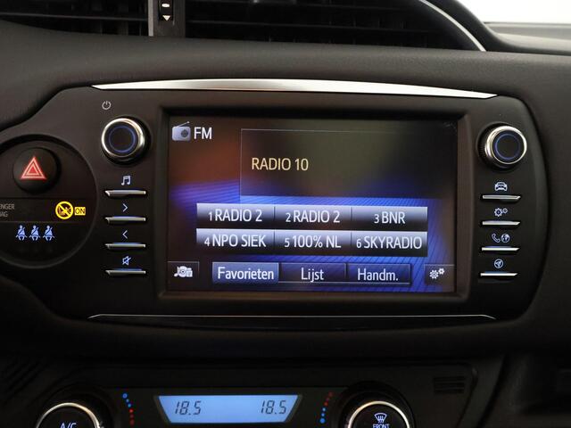 Toyota YARIS 1.5 Hybrid Executive | Panoramadak | Cruise Control | Dealer onderhouden