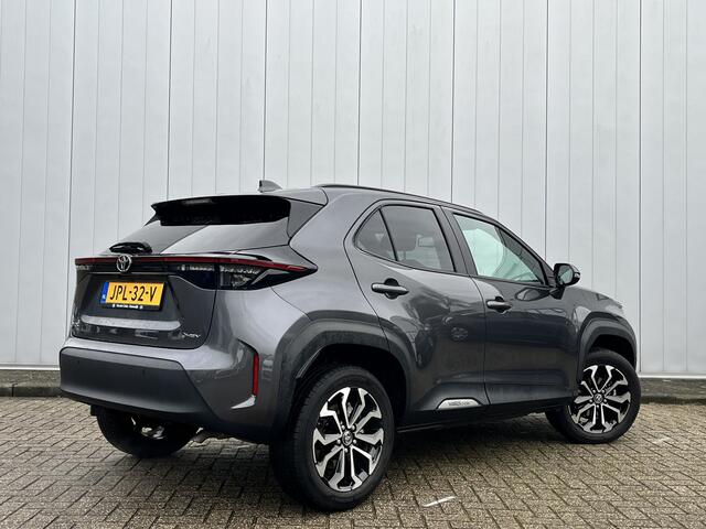 Toyota YARIS Cross 1.5 Hybrid 115 First Edition Nieuw Model Stoel stuurverwarming PDC Apple Carplay Android auto