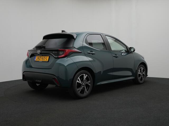 Toyota YARIS 1.5 Hybrid 115 Dynamic ||Comfortpakket|| Nu inclusief ¤ 2000,- korting!