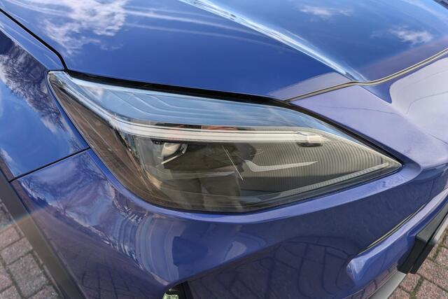 Toyota YARIS Cross 1.5 Hybrid First Edition | Navigatie| Kofferbakmat| Grote LM Velgen|