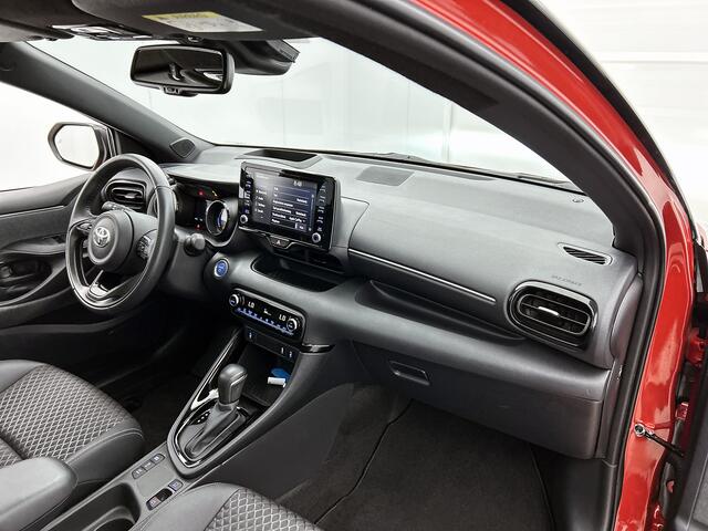 Toyota YARIS Executive Leder/Panoramadak/JBL Speakersysteem