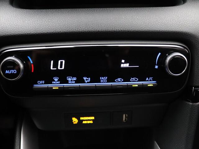 Toyota YARIS 115pk Hybrid Dynamic Automaat Camera | Climate | Cruise | Carplay