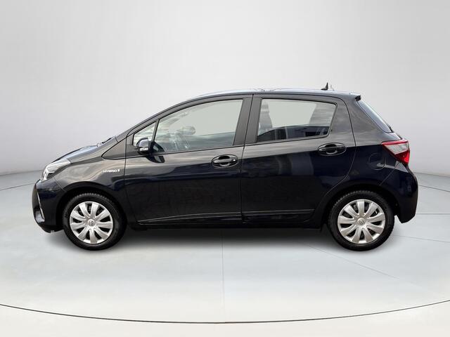 Toyota YARIS 1.5 Hybrid Design **AUTOMAAT/ TREKHAAK/ NAVIGATIE/ GARANTIE**