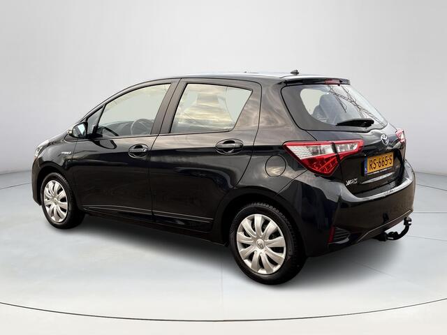 Toyota YARIS 1.5 Hybrid Design **AUTOMAAT/ TREKHAAK/ NAVIGATIE/ GARANTIE**