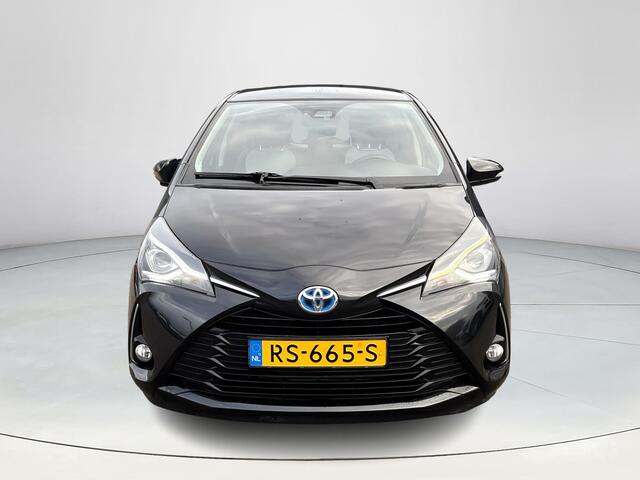 Toyota YARIS 1.5 Hybrid Design **AUTOMAAT/ TREKHAAK/ NAVIGATIE/ GARANTIE**