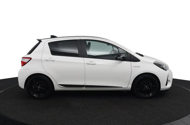Toyota YARIS 1.5 Hybrid GR-Sport | Unieke Auto | Keyless Entry | Sportstoelen | Stoelverwarming |