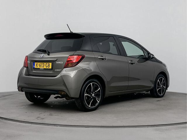 Toyota YARIS 1.5 Hybrid Dynamic Bi-Tone | Climate control | Lichtmetalen velgen |