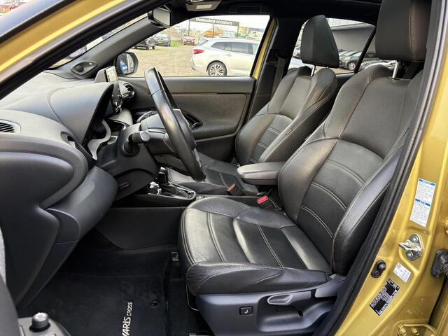 Toyota YARIS Cross 1.5 Hybrid Executive 4WD **PANO/ HEAD UP DISPLAY/ LEDER / JBL AUDIO/ NAVIGATIE / PARKEERSENSOREN/ 36 MAANDEN GARANTIE**