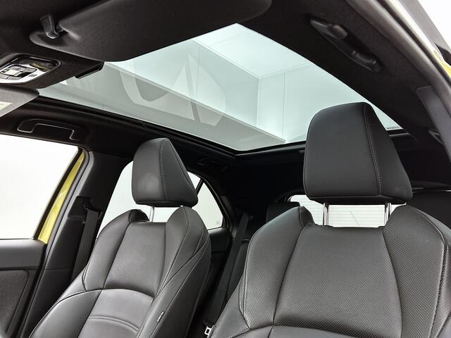 Toyota YARIS Cross 1.5 Hybrid AWD Executive | Lederenbekleding | JBL | 360 Camera |