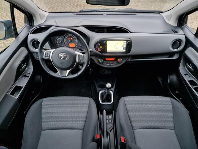 Toyota YARIS 1.3 VVT-i Trend 5-drs NL-auto Clima Cruise Navi Camera