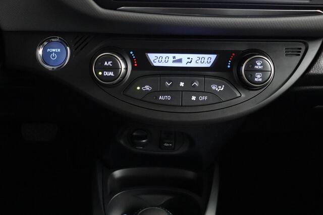 Toyota YARIS 1.5 Hybrid Trend | Navigatie |