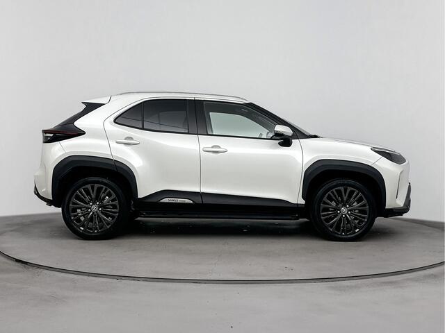 Toyota YARIS Cross 1.5 Hybrid Adventure Limited | Navi | Stoelverwarming | HUD | Parkeersensoren |