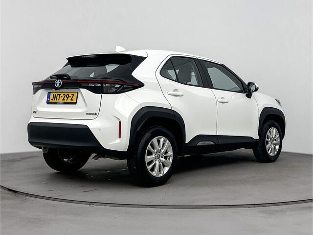Toyota YARIS Cross 1.5 Hybrid Business | Dealeronderhouden | Apple Carplay/Android Auto | LM-Velgen | Achteruitrijcamera + Parkeersensoren |