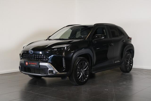 Toyota YARIS Cross 1.5 Hybrid Adventure Head-Up Display | Dode hoek sensoren | Parkeersensoren |