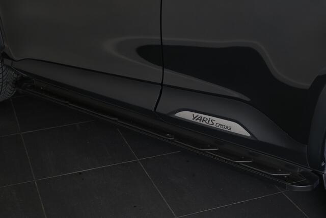 Toyota YARIS Cross 1.5 Hybrid Adventure Head-Up Display | Dode hoek sensoren | Parkeersensoren |