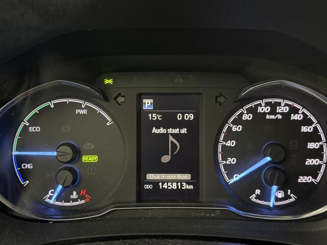 Toyota YARIS 1.5 Hybrid Bi-Tone Plus | Camera | Panoramadak | Cruise control | Stoelverwarming |